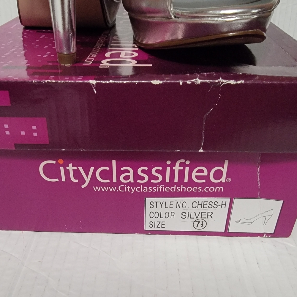 Cityclassified Silver Heels Size 7.5 EUC - Picture 7 of 7